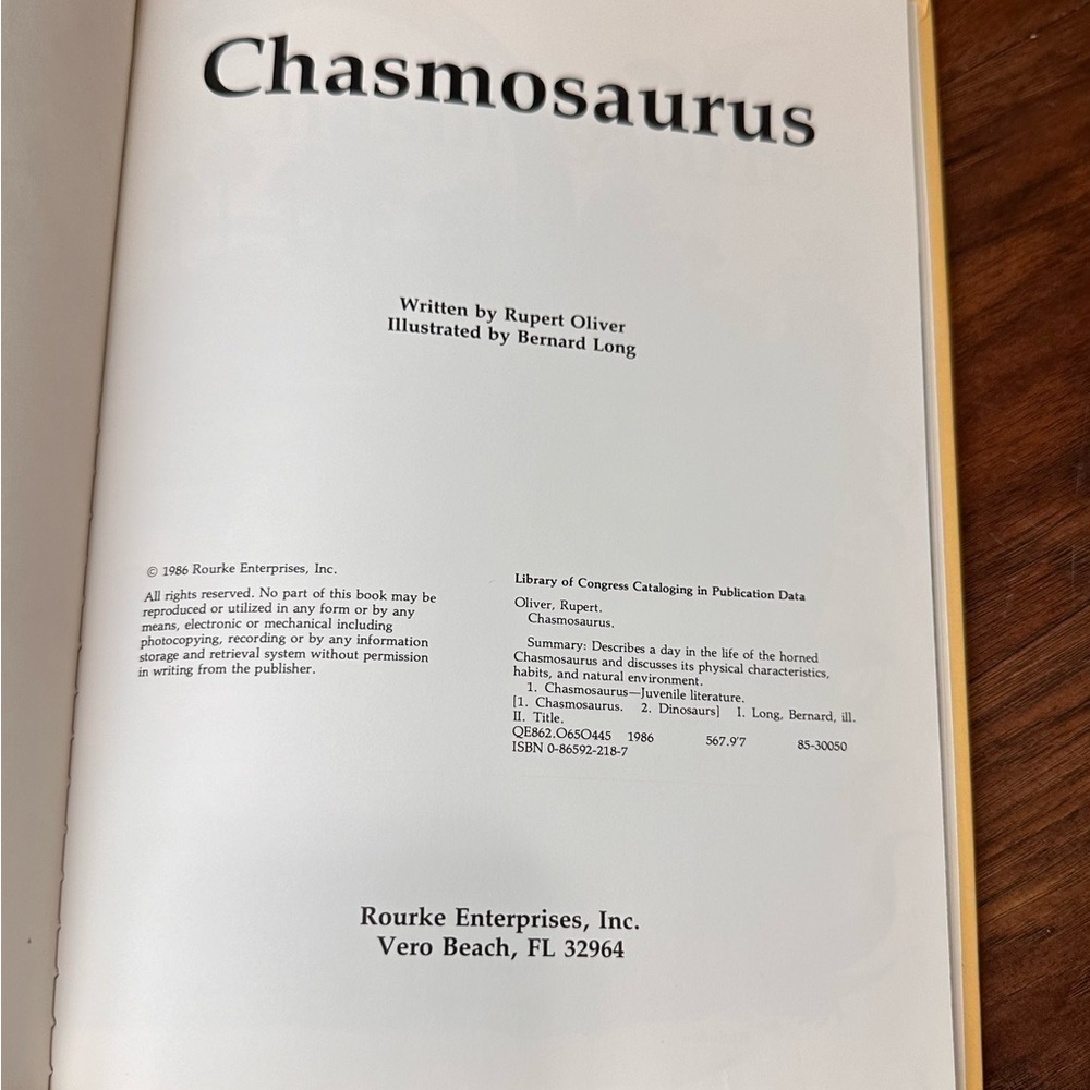 Chasmosaurus Book - Picture 5 of 6